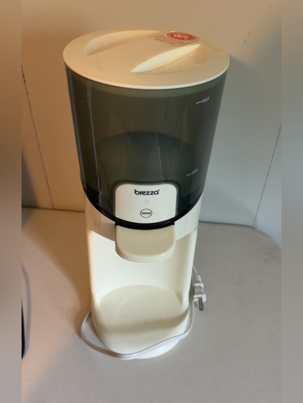 Baby Brezza BRZ0057 Instant Warmer and Water Dispenser for Baby Formula works
